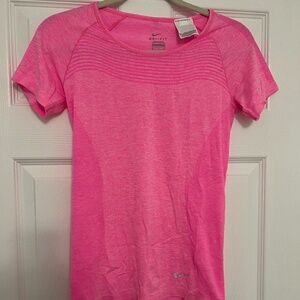 Nike Dri-Fit T-shirt Size Small